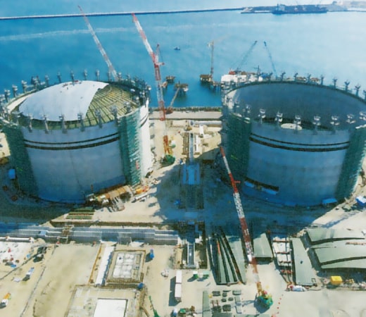 LNGタンク組立溶接工事01